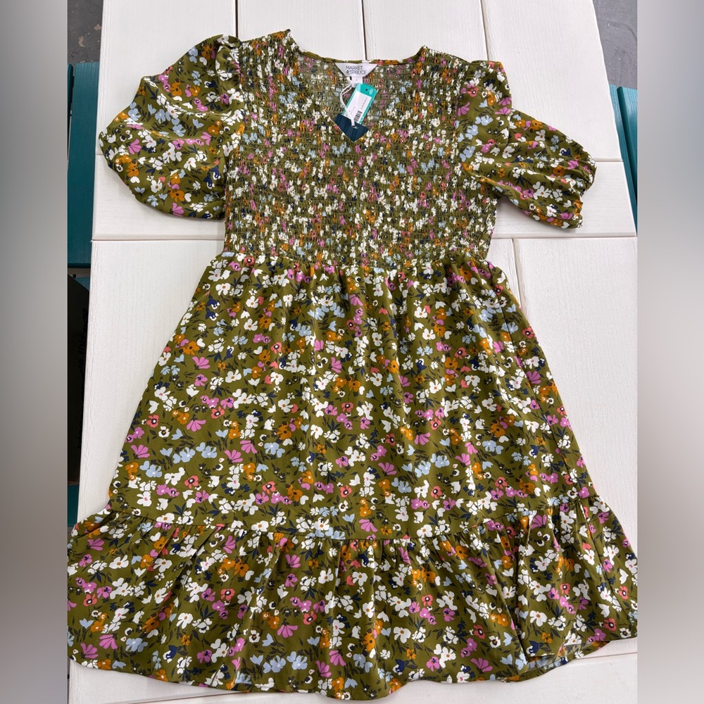 Market & Spruce Green Floral Dress